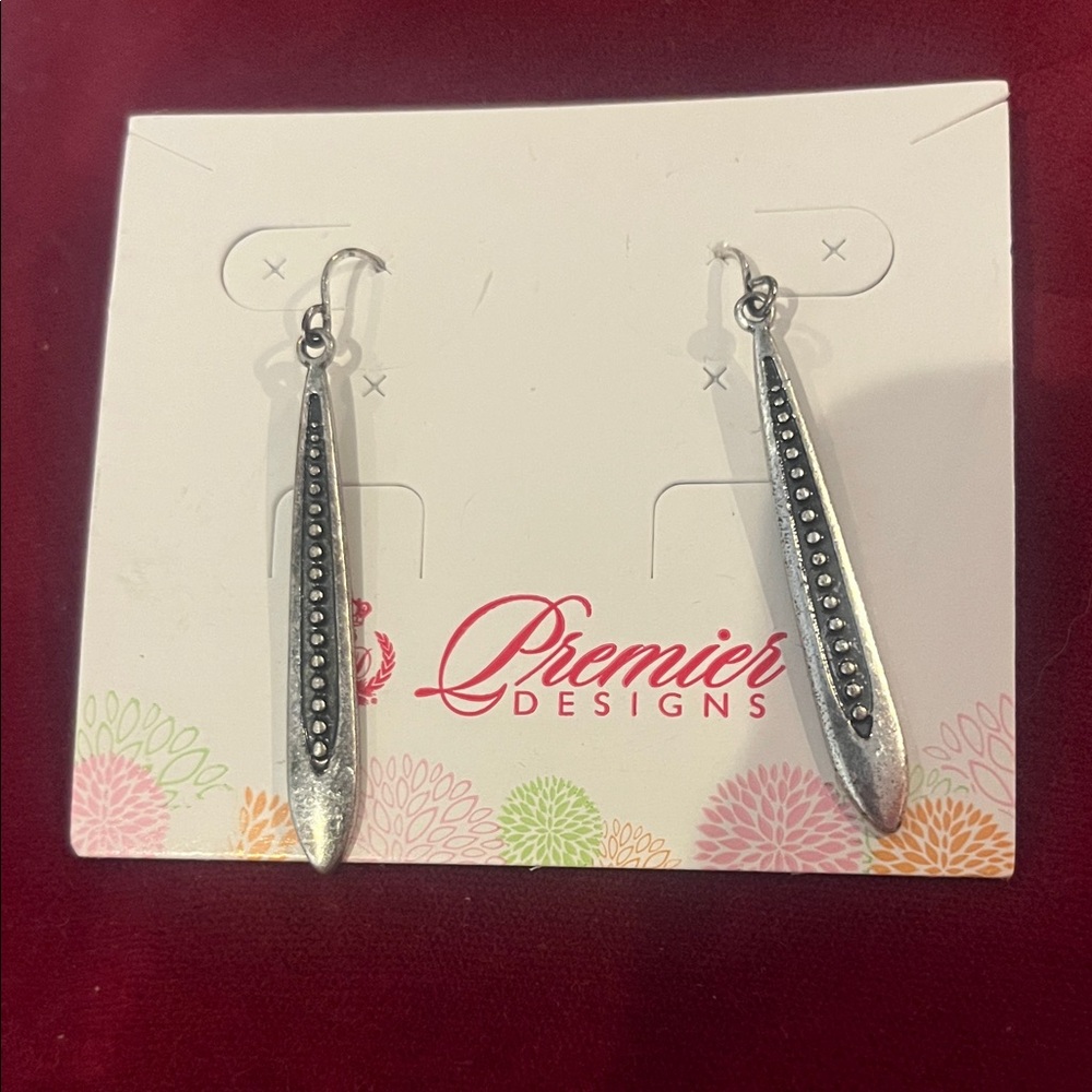 Premier Designs Silver and Black Dangle Earrings